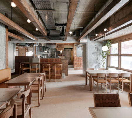 水性カラーコンクリート調塗料「ペイントクリート彩」の塗装事例：ショップ,やまぶき