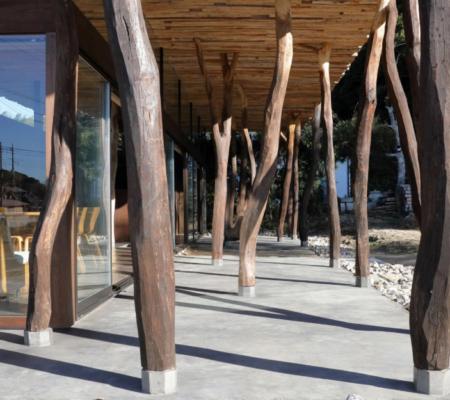 水性コンクリートステイン塗料「アクアカラー for floor」の塗装事例：住宅,ストーンブラック