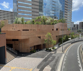 水性コンクリートステイン塗料「アクアカラー for wallr」の塗装事例:ライブハウス,テラコッタ,ミッドブラウン