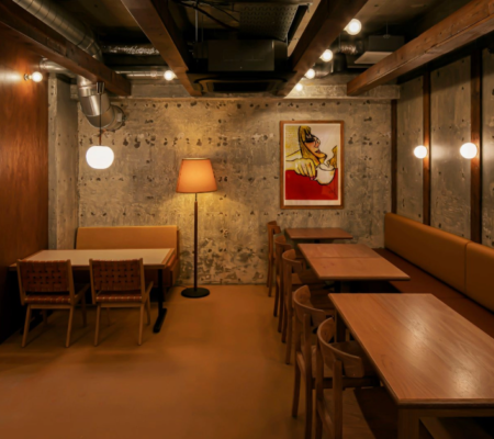 カラーコンクリート調水性塗料「ペイントクリート彩」の塗装事例：ショップ,やまぶき